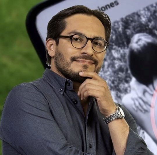 Entre letras y pantallas: Recordando a Huemanzin Rodríguez
